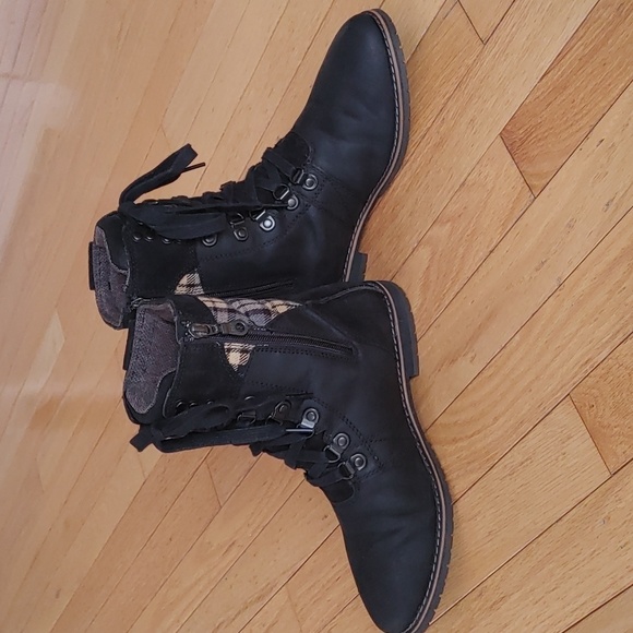 Columbia Black Ankle Boots with Plaid Accent - Picture 5 of 11